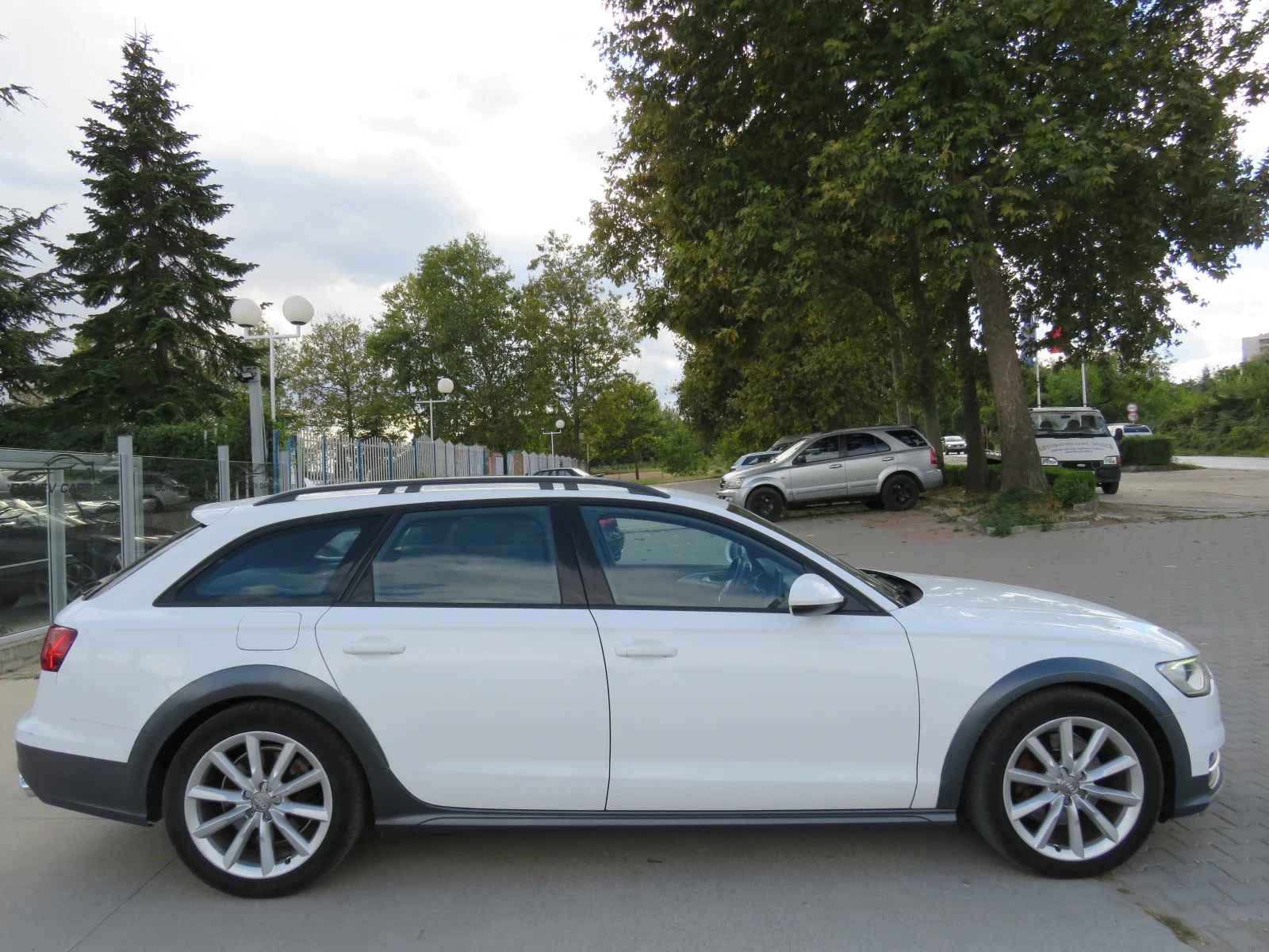 Audi A6 * 3.0TDI QUATTRO LED СМЕНЕНИ ВЕРИГИ*