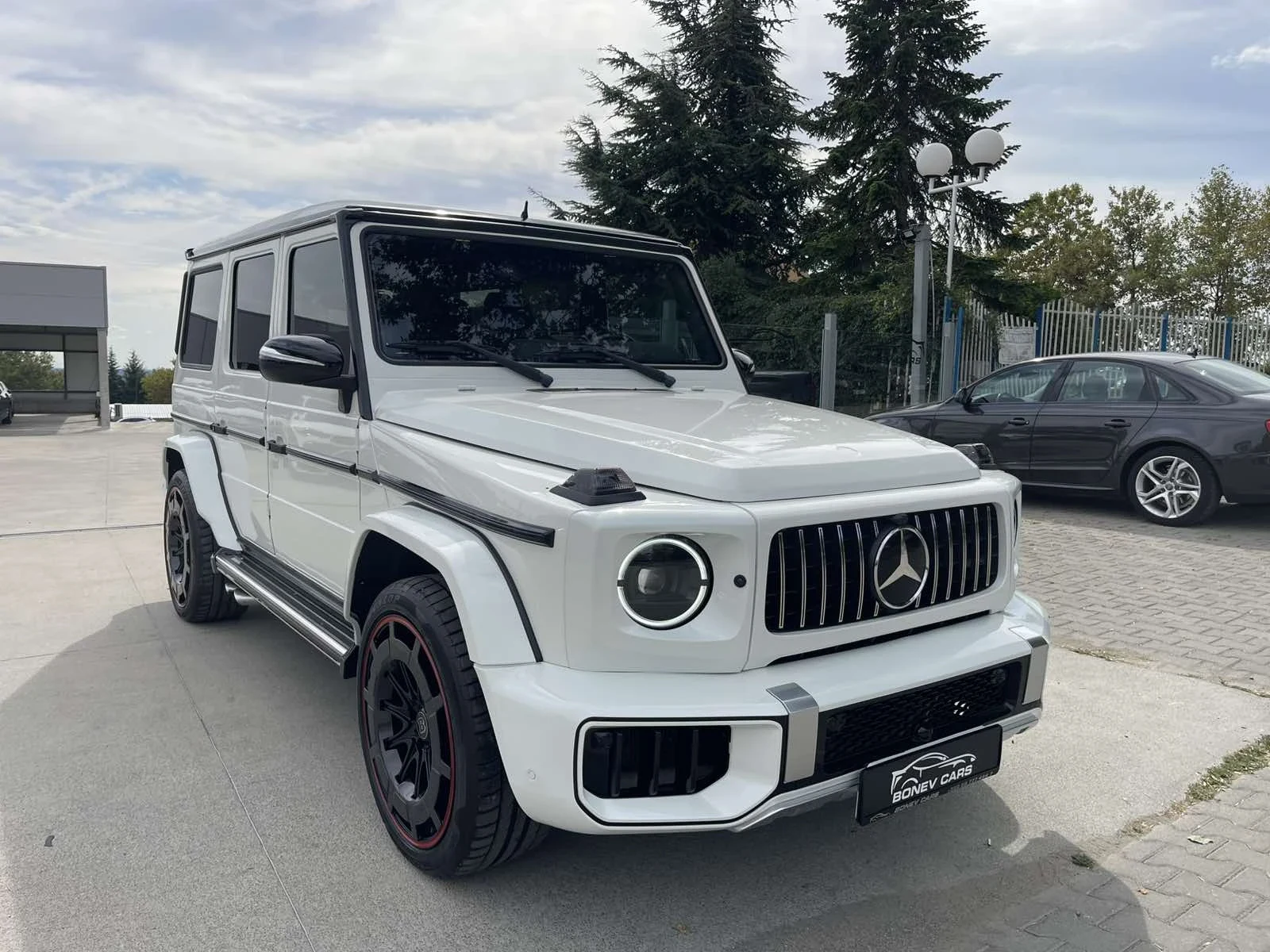 Mercedes-Benz G FACE PACK FULL LED WHITE PEARL