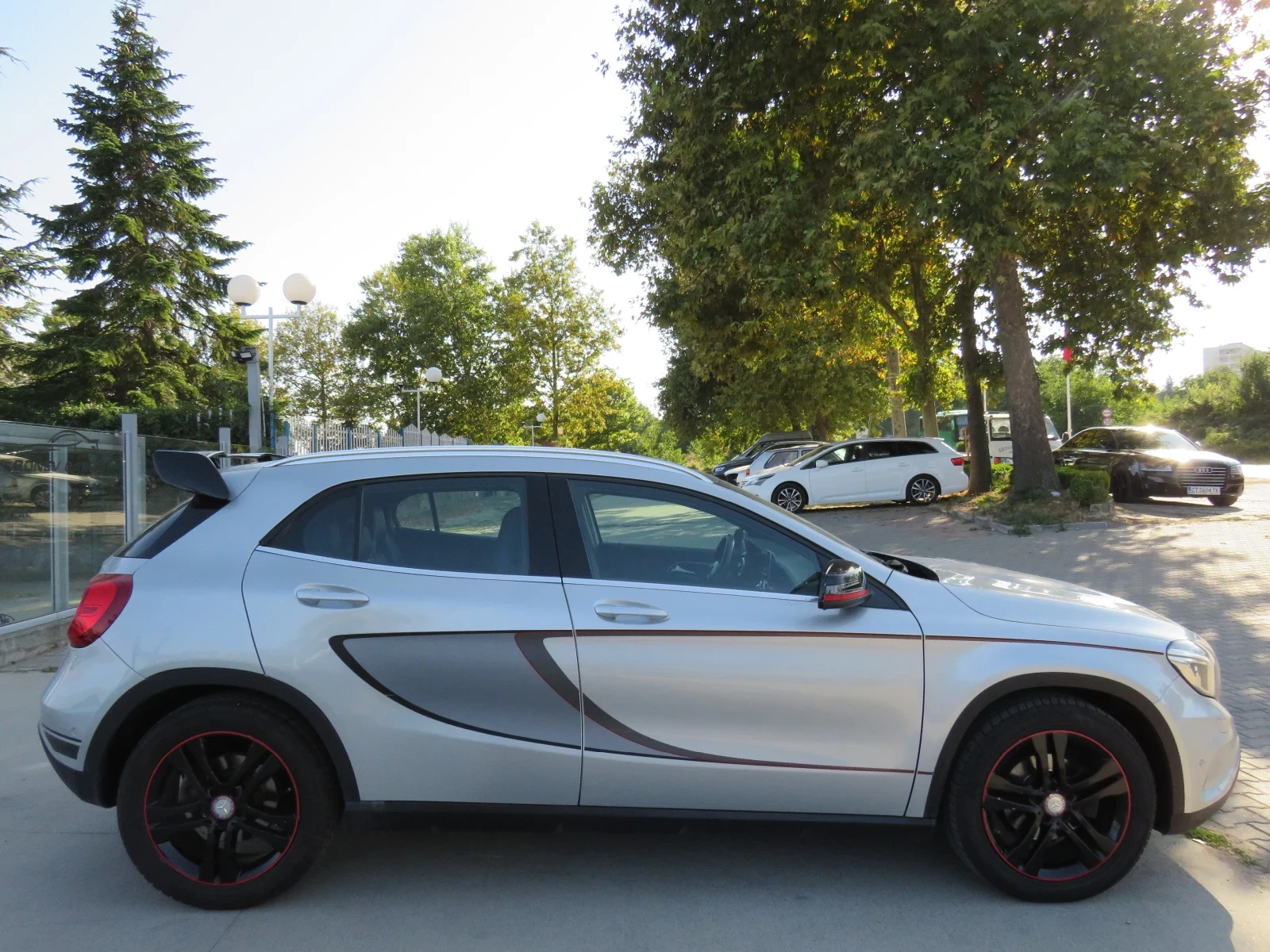 Mercedes-Benz GLA CDI* AMG-PACK 4-MATIC DISTRONIC+ FULL LED*