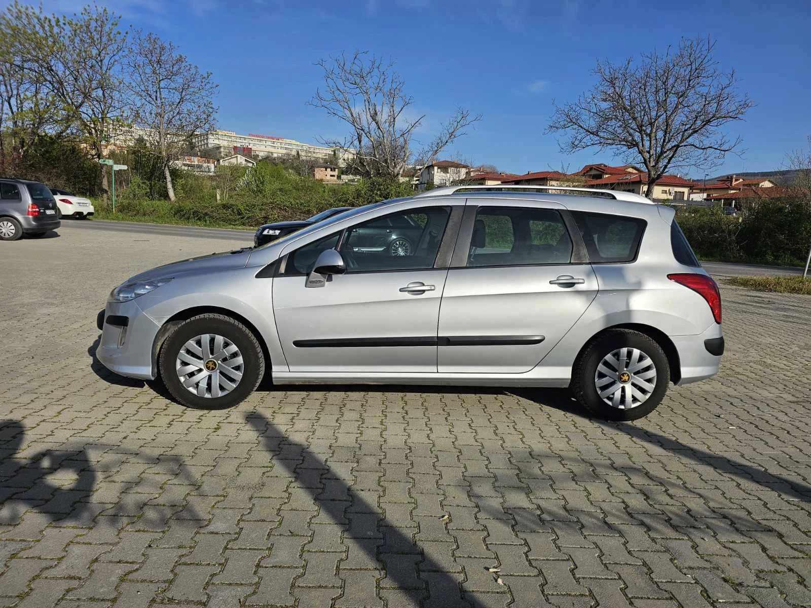 Peugeot 308 SW 1.6HDI ОБСЛУЖЕН