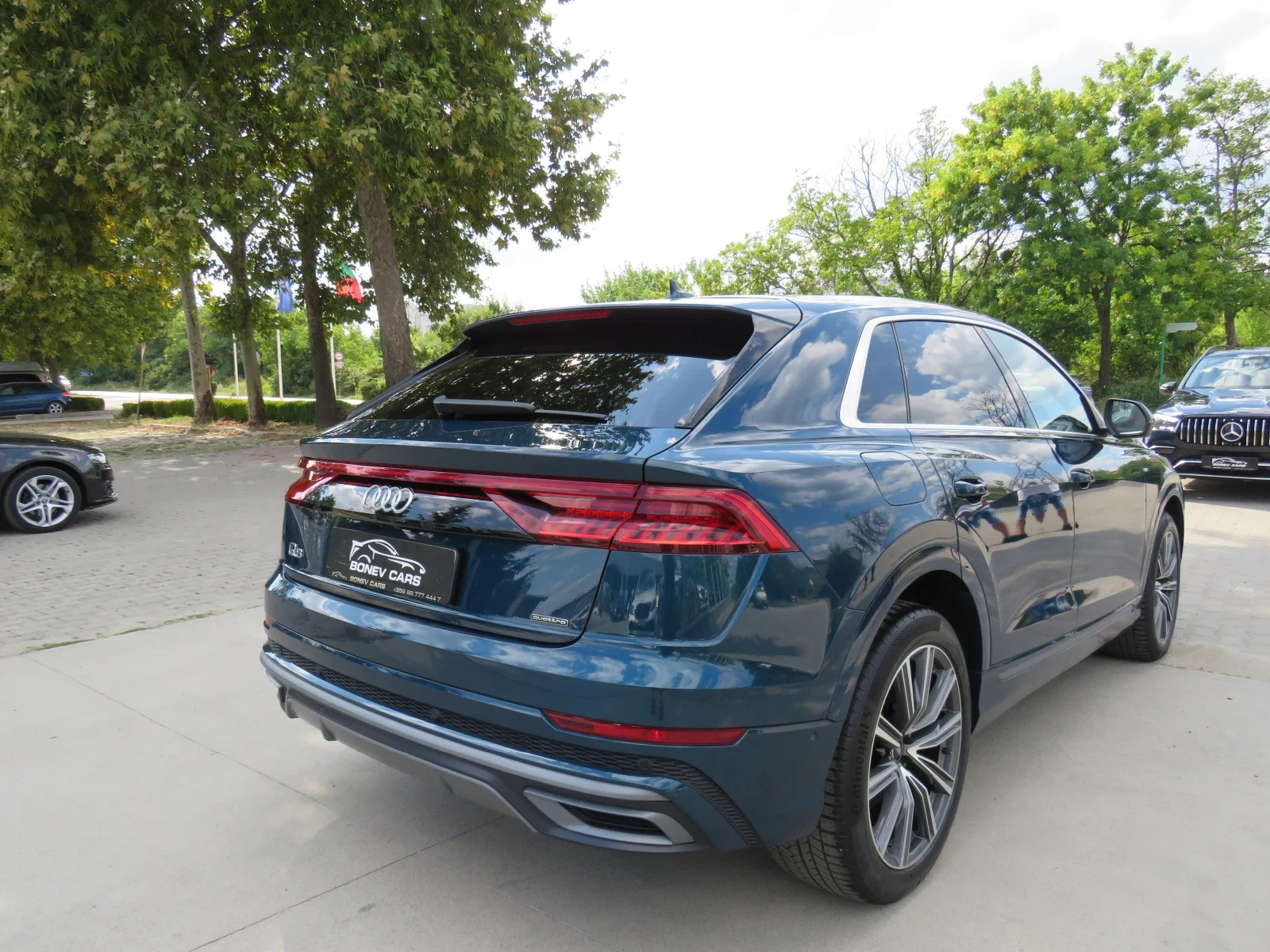 Audi Q8 50TDI* S-LINE MATRIX/PANORAMA/KEYLESS FULL*