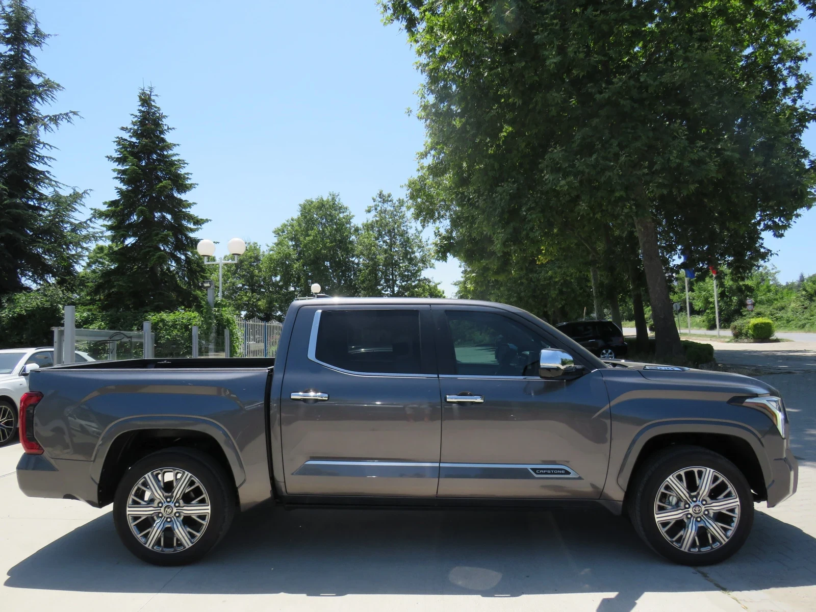 Toyota Tundra HYBRID CAPSTONE HEAD UP PANO FULL*