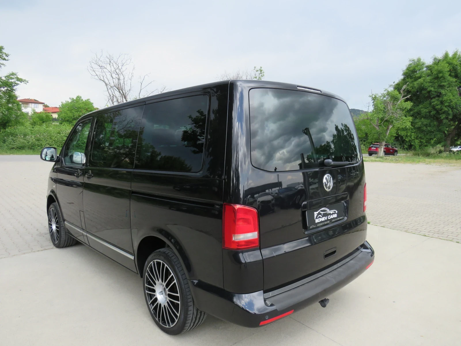 VW Multivan * 2.0TDI DSG 4X4 HIGHLINE LED 7-МЕСТЕН*