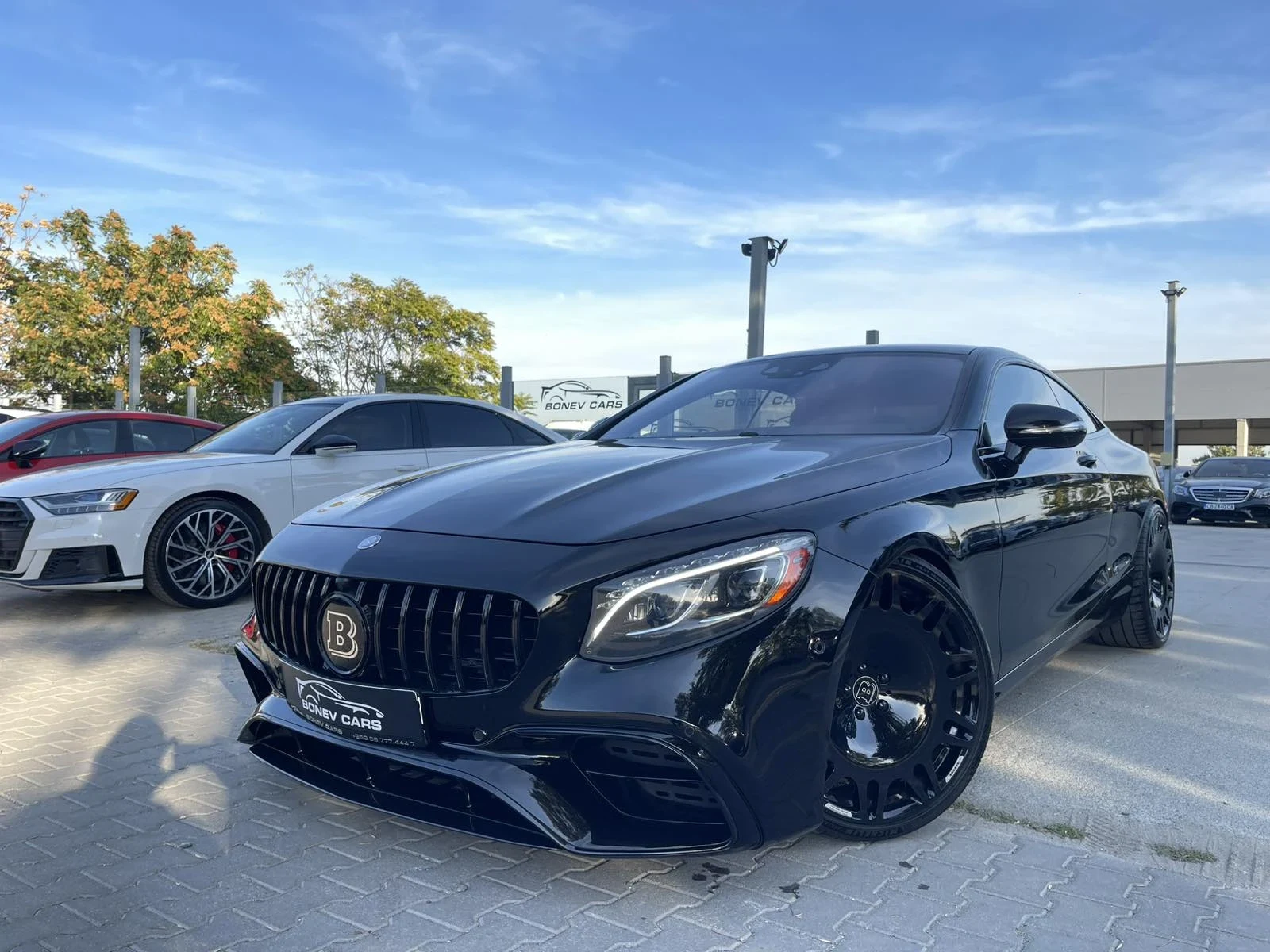 Mercedes-Benz S * BRABUS PACK KEYLESS 4-MATIC PANO *