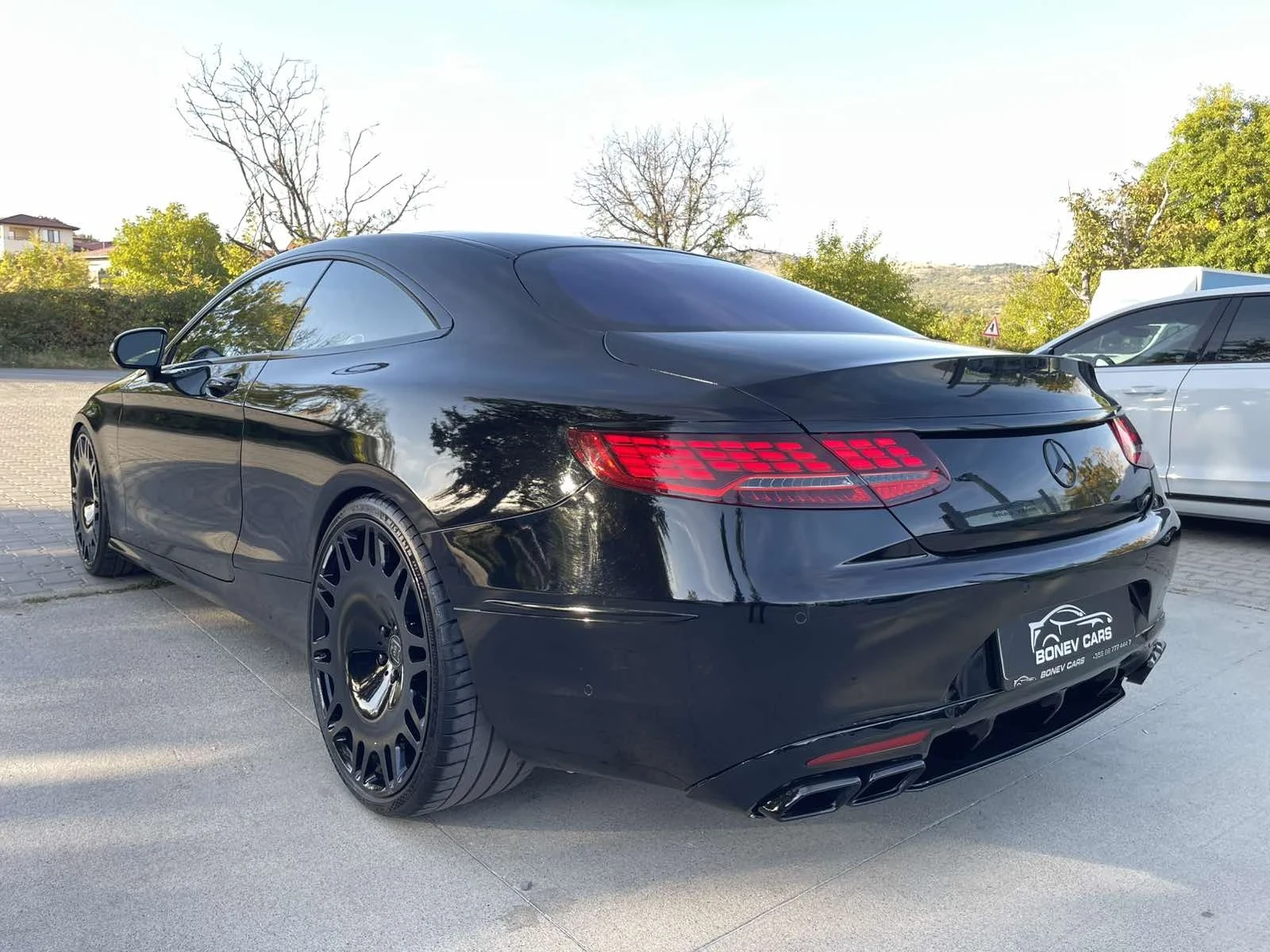 Mercedes-Benz S * BRABUS PACK KEYLESS 4-MATIC PANO *